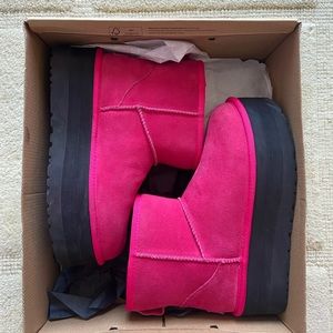 Platform Mini Uggs